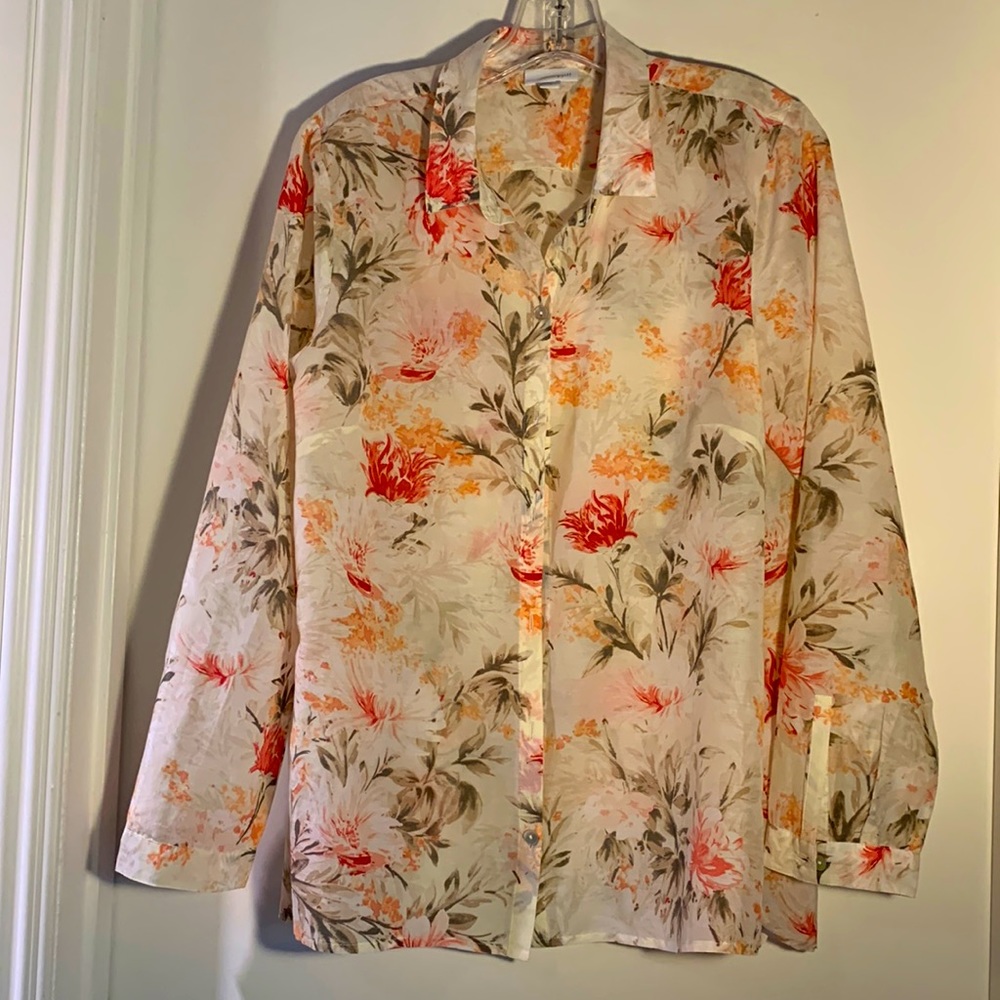 J JILL  Blouse Cotton/Silk Pinks, salmon, greens, taupe flower print on white. M